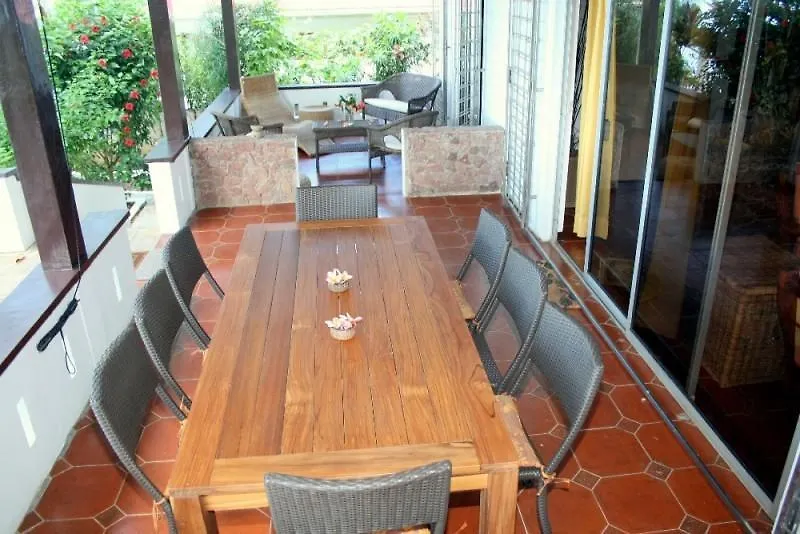 Vakantiehuis My House Villa Glacis